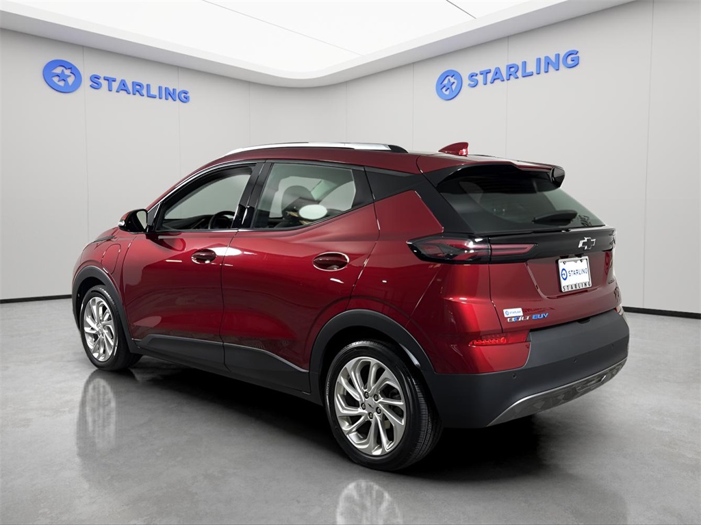 Vehicle image 13 of 32