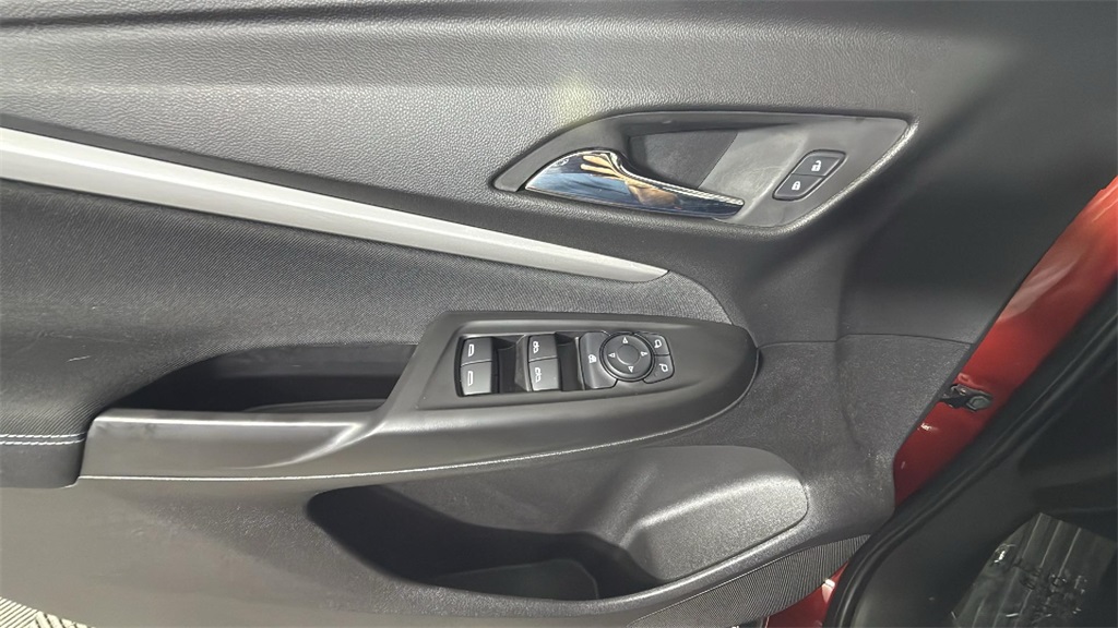 Vehicle image 29 of 32