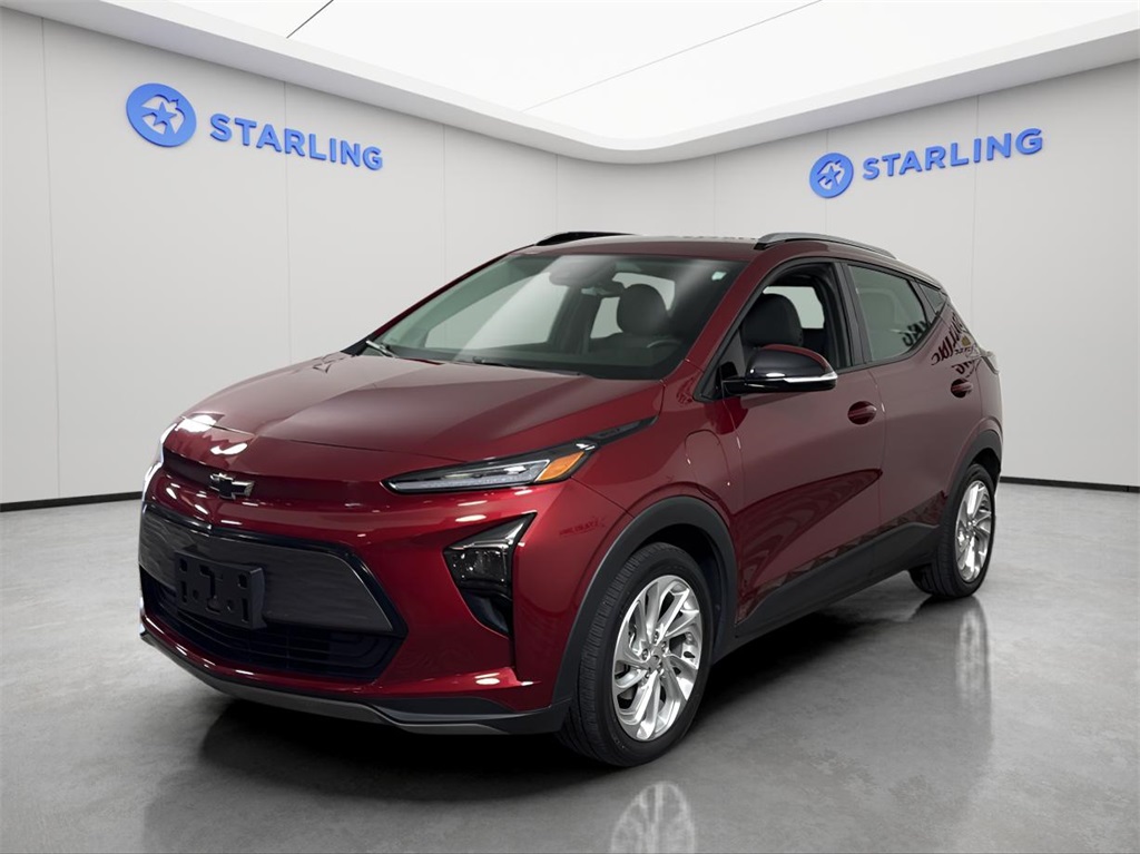 Vehicle image 2 of 32