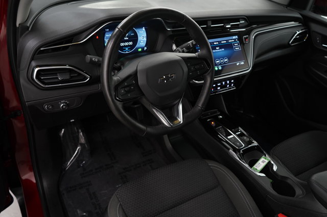Vehicle image 21 of 31