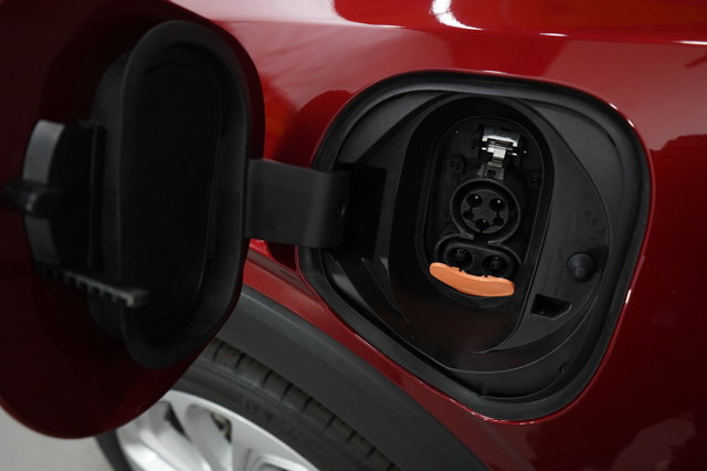 Vehicle image 29 of 31