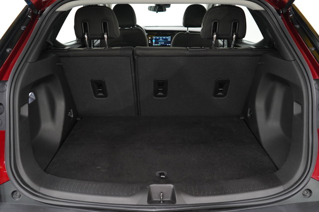Vehicle image 15 of 31