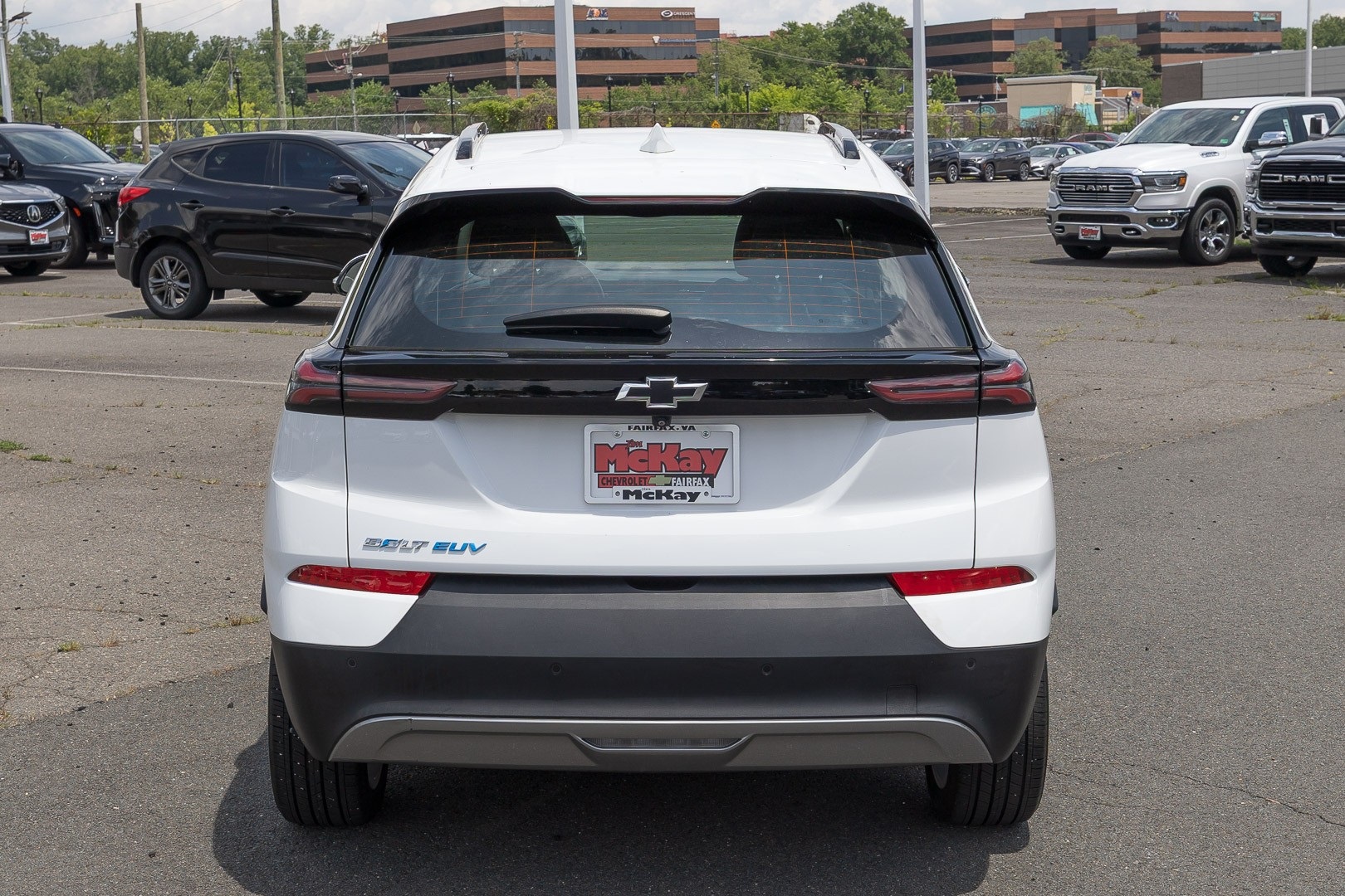 Vehicle image 6 of 25