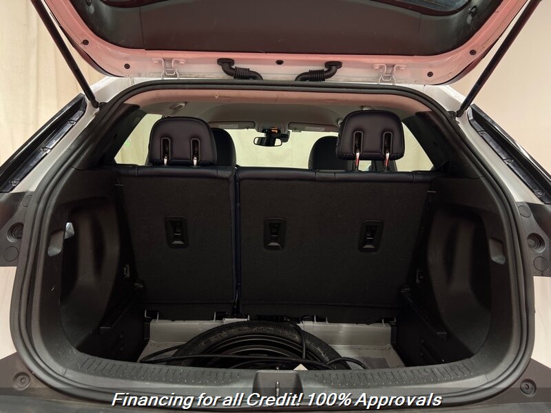 Vehicle image 5 of 15