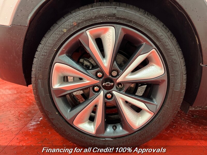 Vehicle image 4 of 15