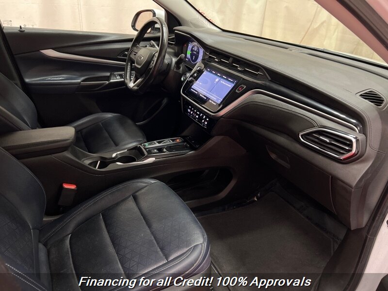 Vehicle image 8 of 15