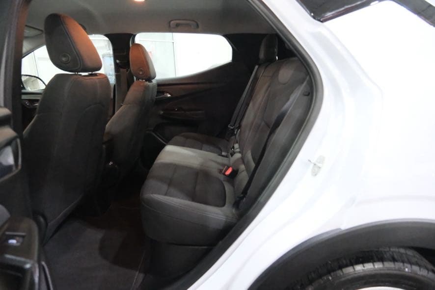 Vehicle image 19 of 39