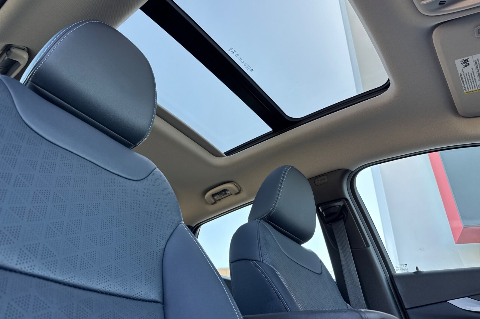 Vehicle image 20 of 53