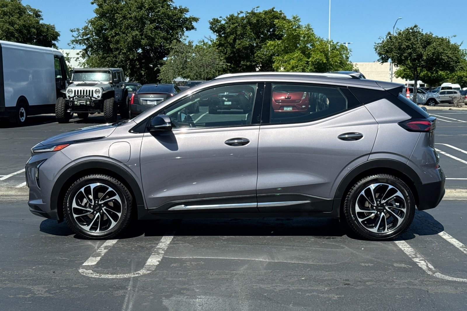 Vehicle image 9 of 53