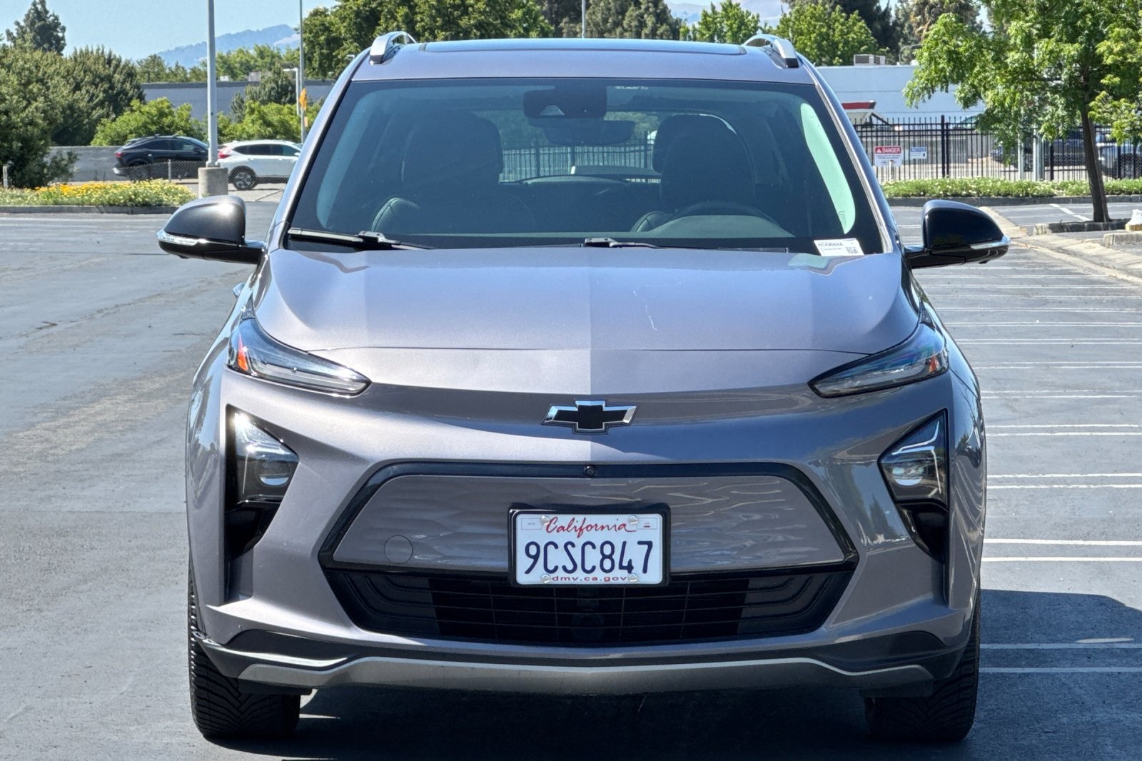 Vehicle image 2 of 53