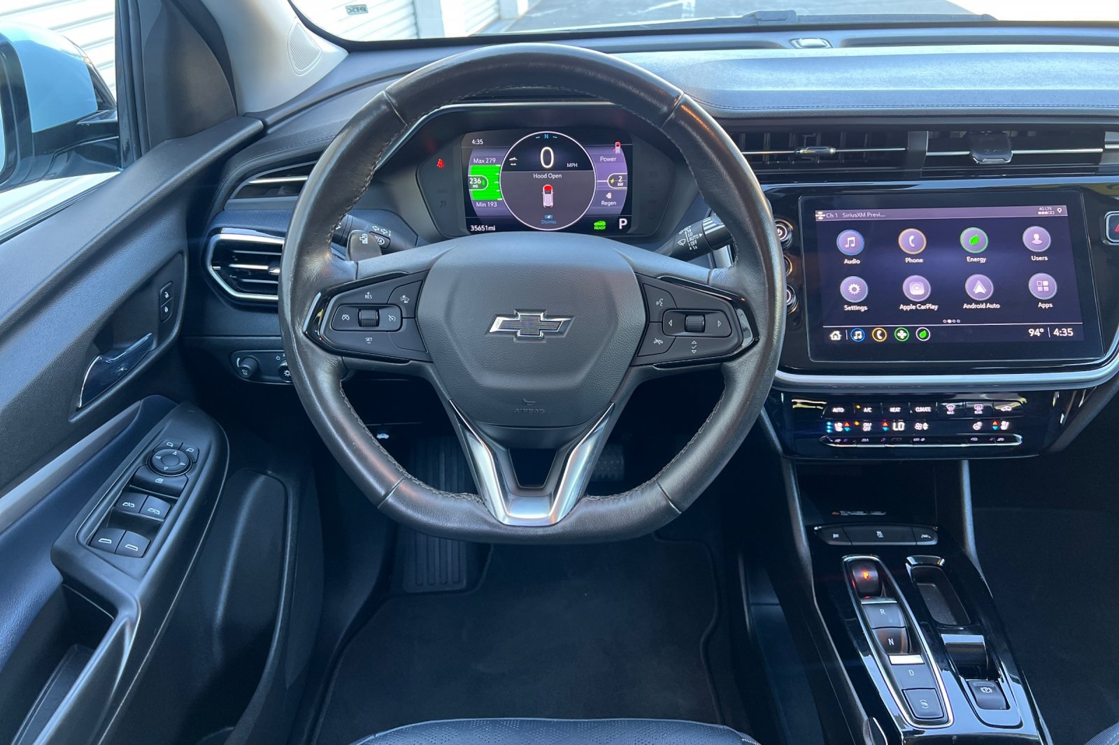 Vehicle image 16 of 38