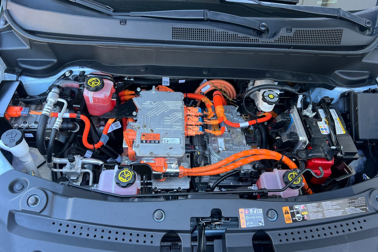 Vehicle image 10 of 38