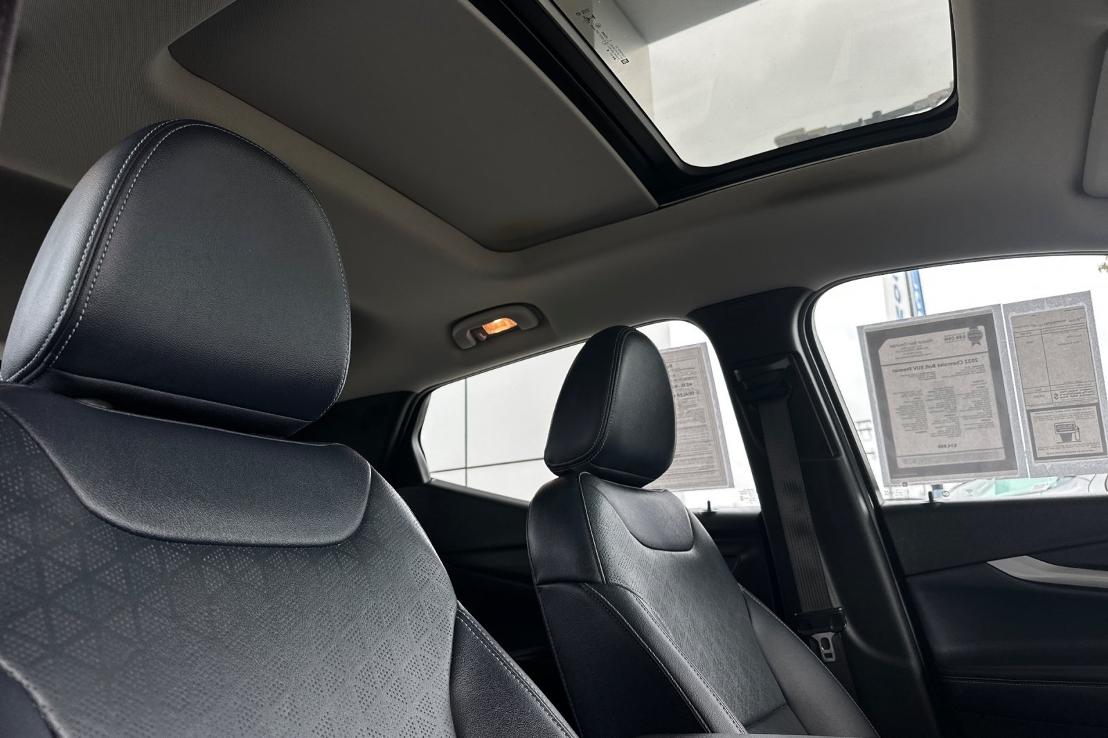 Vehicle image 15 of 40