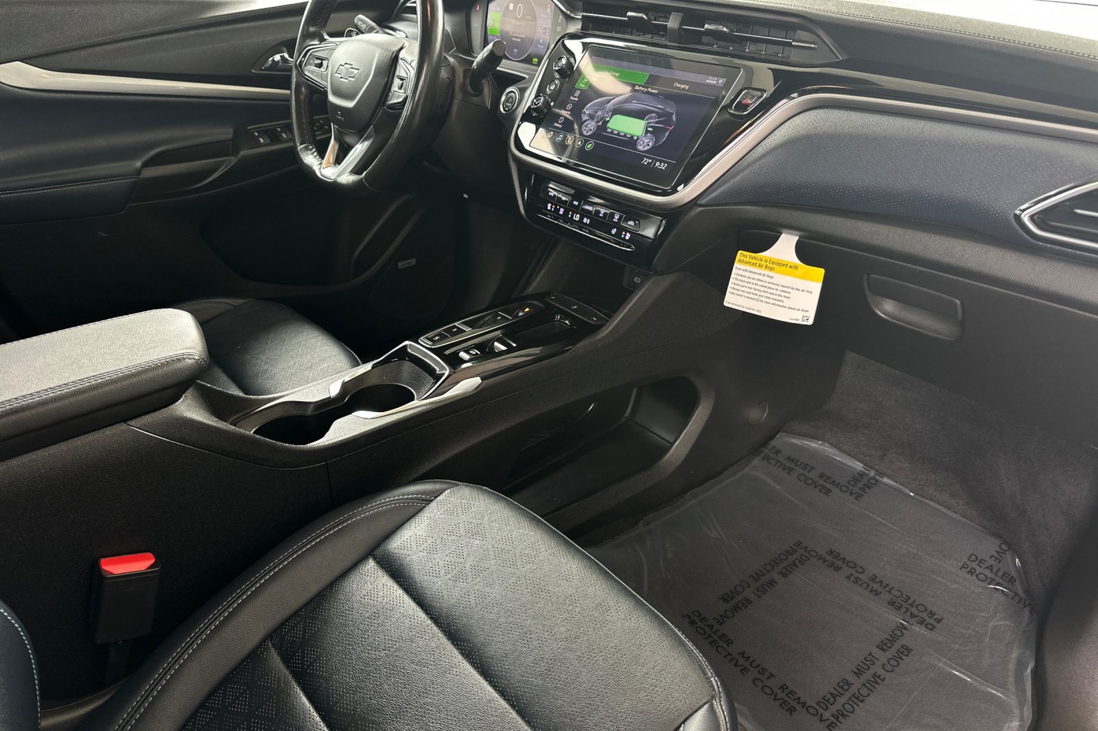 Vehicle image 18 of 40