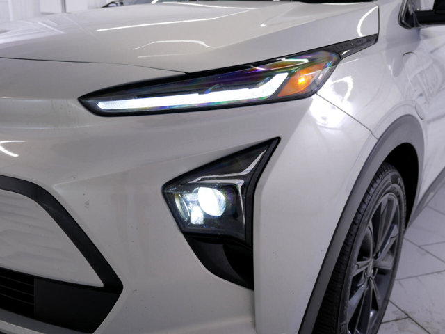 Vehicle image 9 of 41