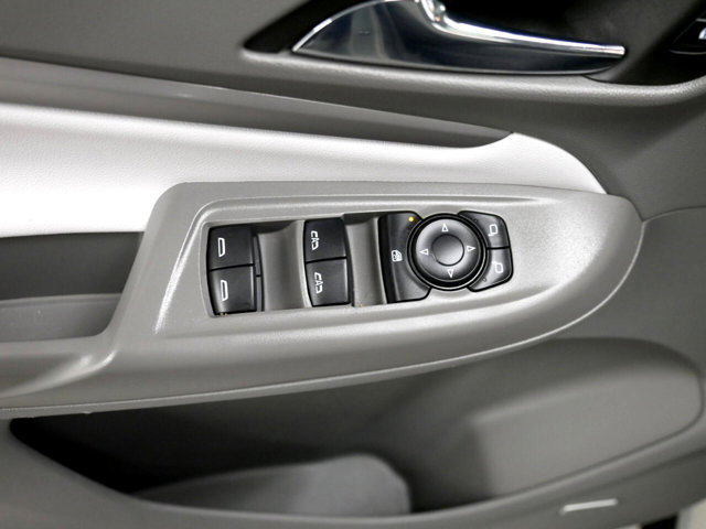 Vehicle image 11 of 41