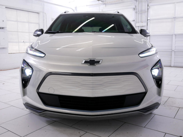 Vehicle image 2 of 41