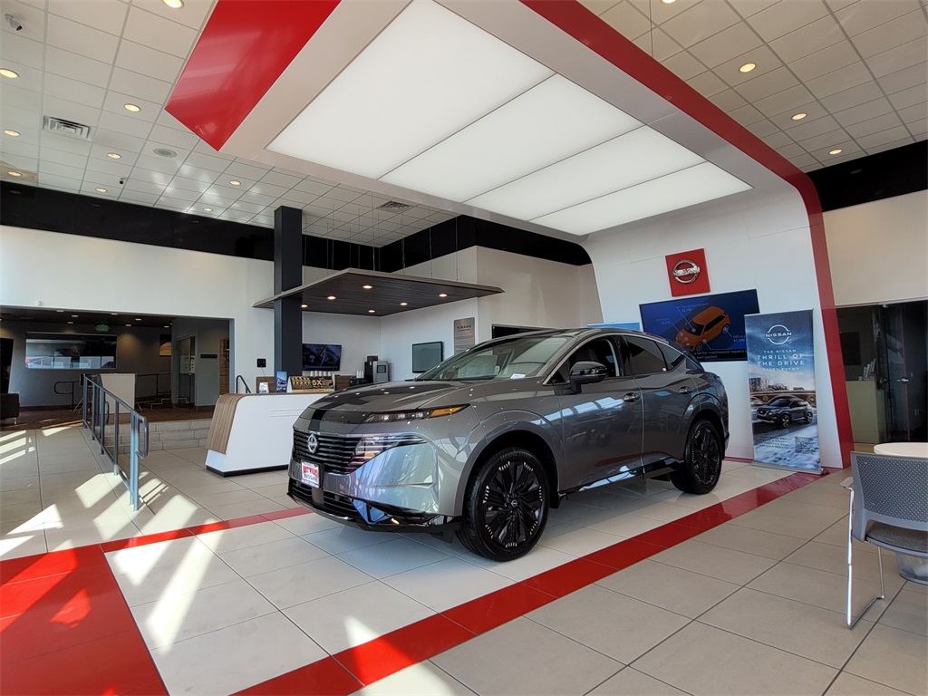 Vehicle image 12 of 34