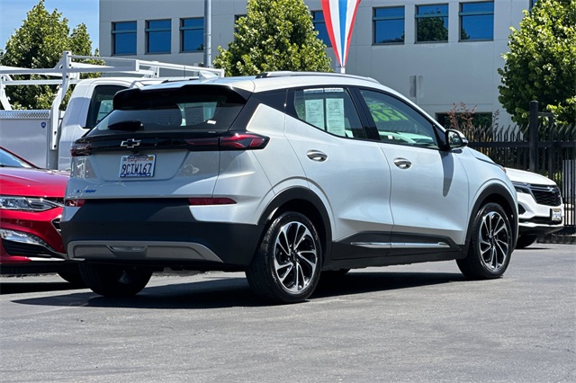 Vehicle image 7 of 48
