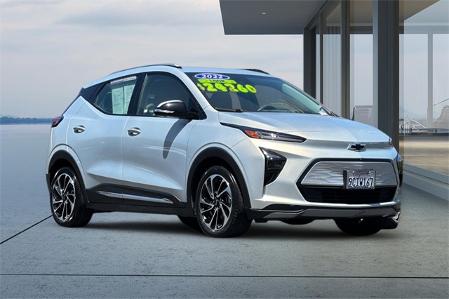 Vehicle image 3 of 48