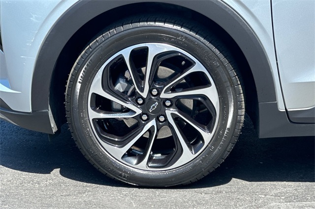 Vehicle image 11 of 48