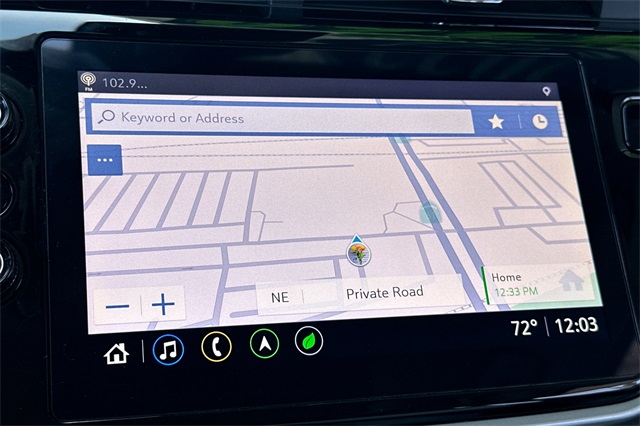Vehicle image 23 of 48