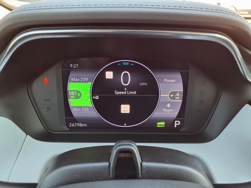 Vehicle image 13 of 40