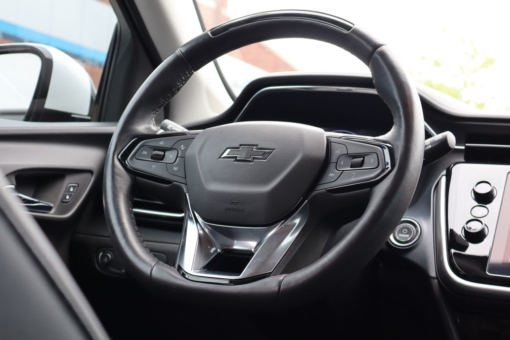 Vehicle image 45 of 49