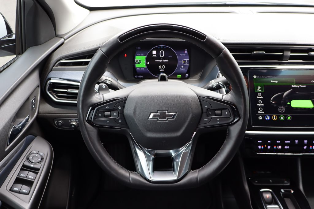 Vehicle image 22 of 49