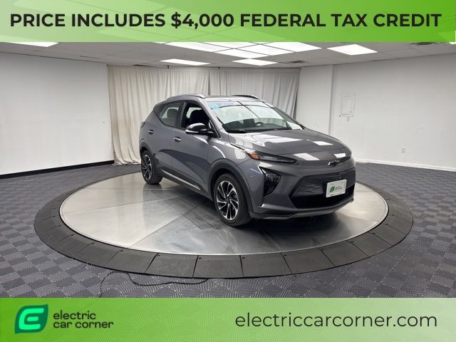 Vehicle image 2 of 31