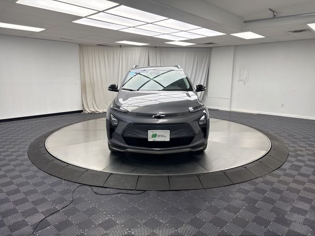 Vehicle image 28 of 31