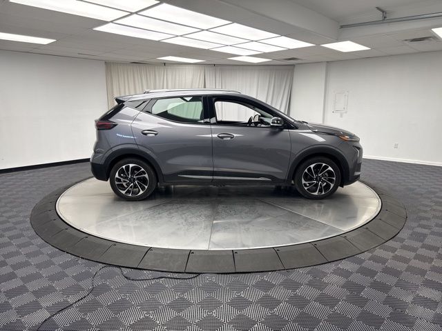 Vehicle image 3 of 31