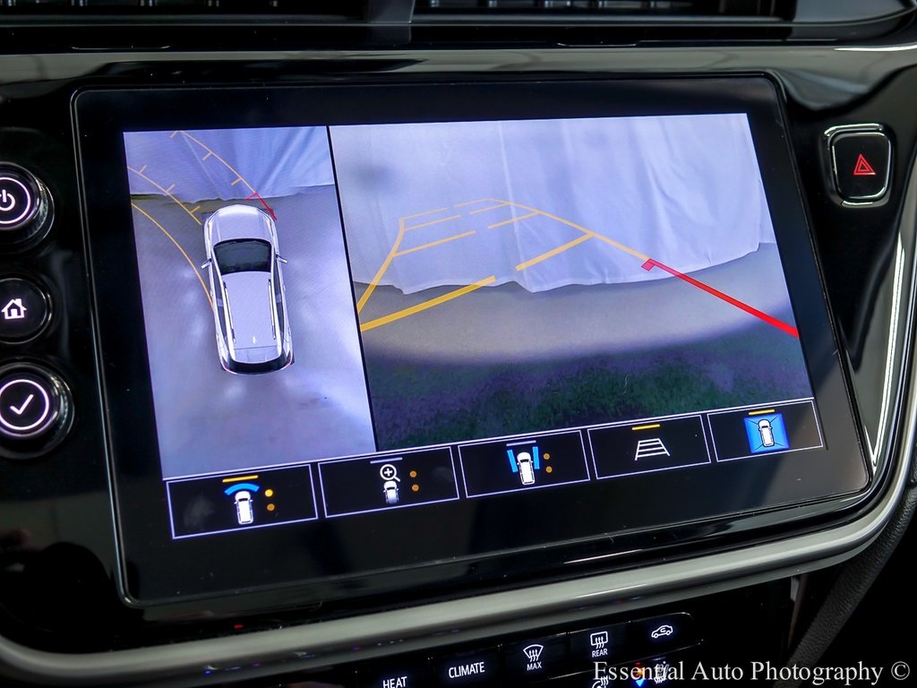 Vehicle image 16 of 24