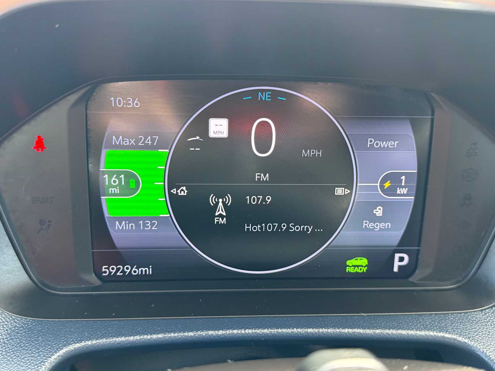 Vehicle image 14 of 34