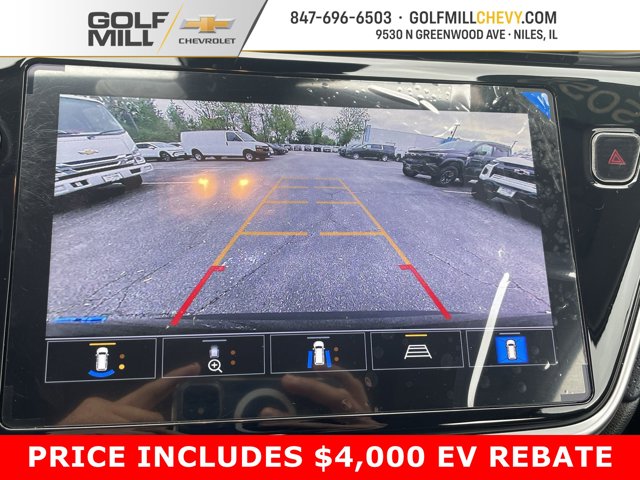 Vehicle image 21 of 38