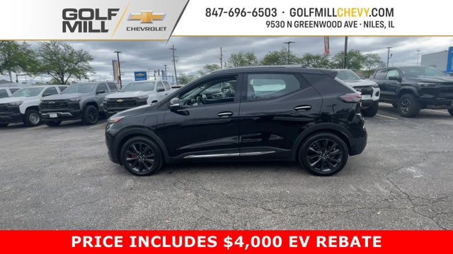 Vehicle image 8 of 38