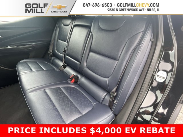 Vehicle image 14 of 38