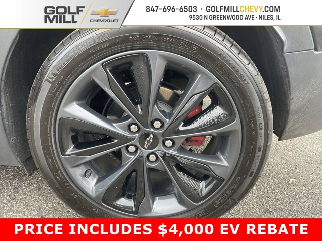 Vehicle image 10 of 38