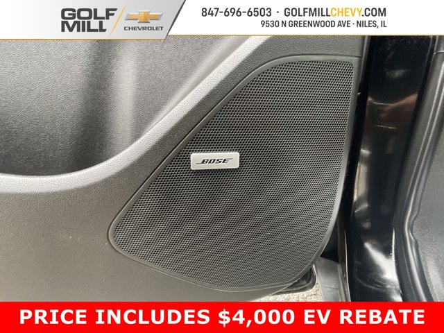 Vehicle image 26 of 38