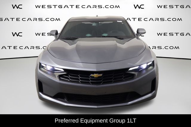 2022 Chevrolet Camaro 1LT Image 2 of 47