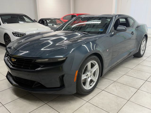 2022 Chevrolet Camaro 2LT Image 1 of 31