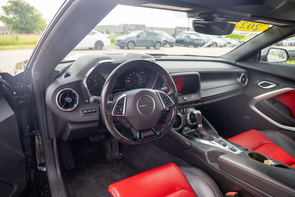Vehicle image 12 of 29