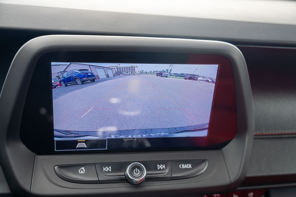 Vehicle image 18 of 29