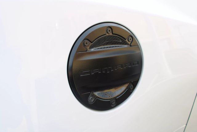 Vehicle image 33 of 42
