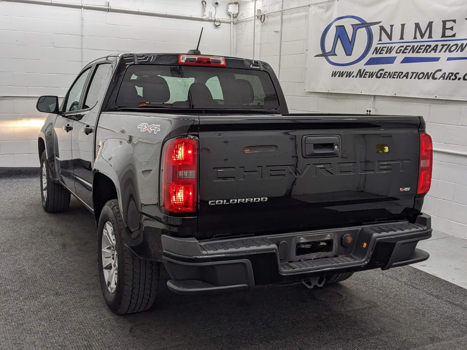 Vehicle image 6 of 34
