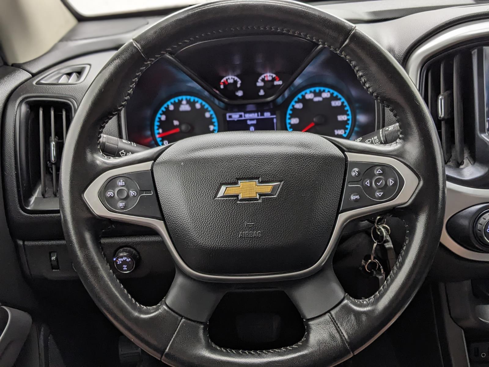 Vehicle image 22 of 34