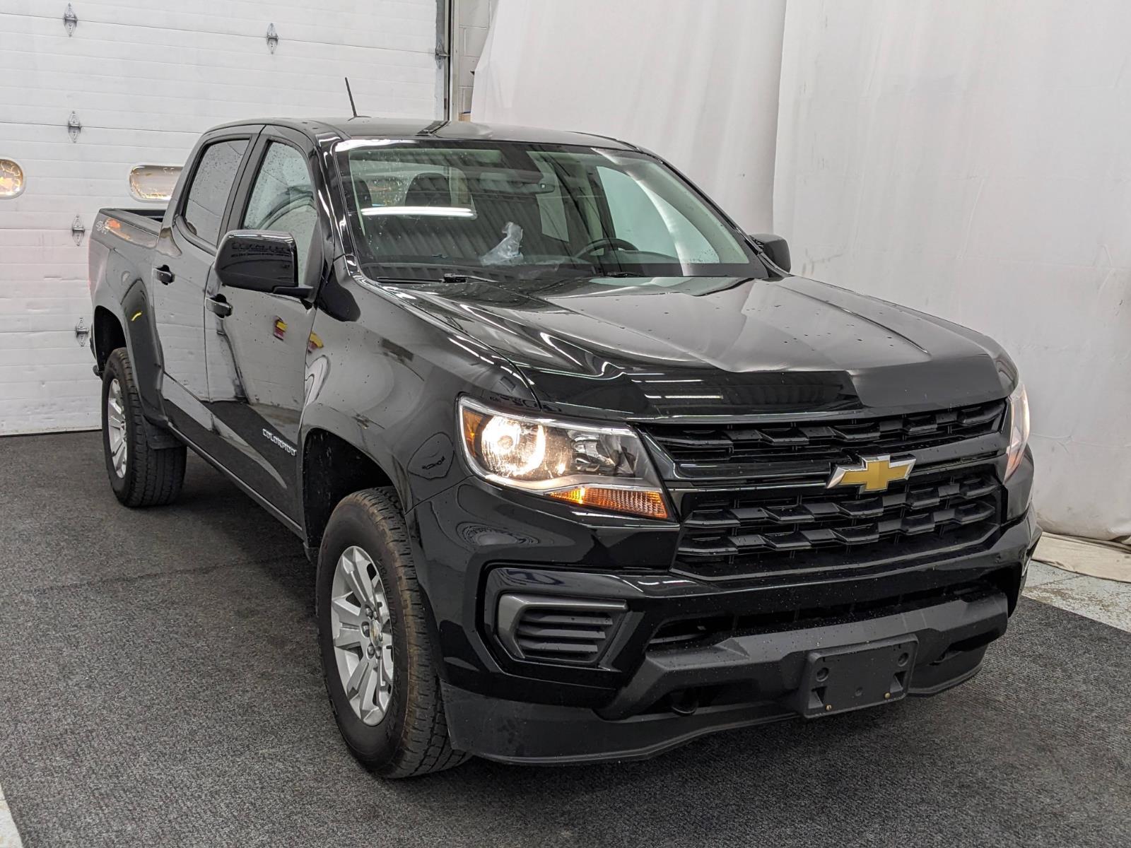 Vehicle image 4 of 34