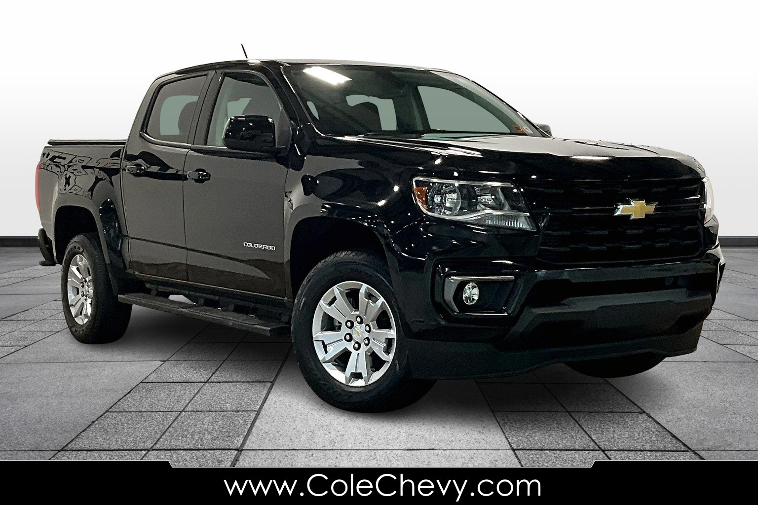 Vehicle image 3 of 36