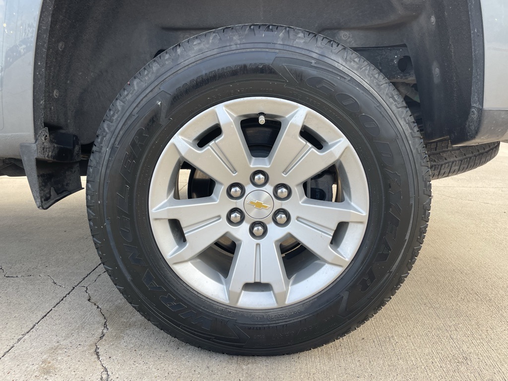 2022 Chevrolet Colorado LT Image 7 of 18