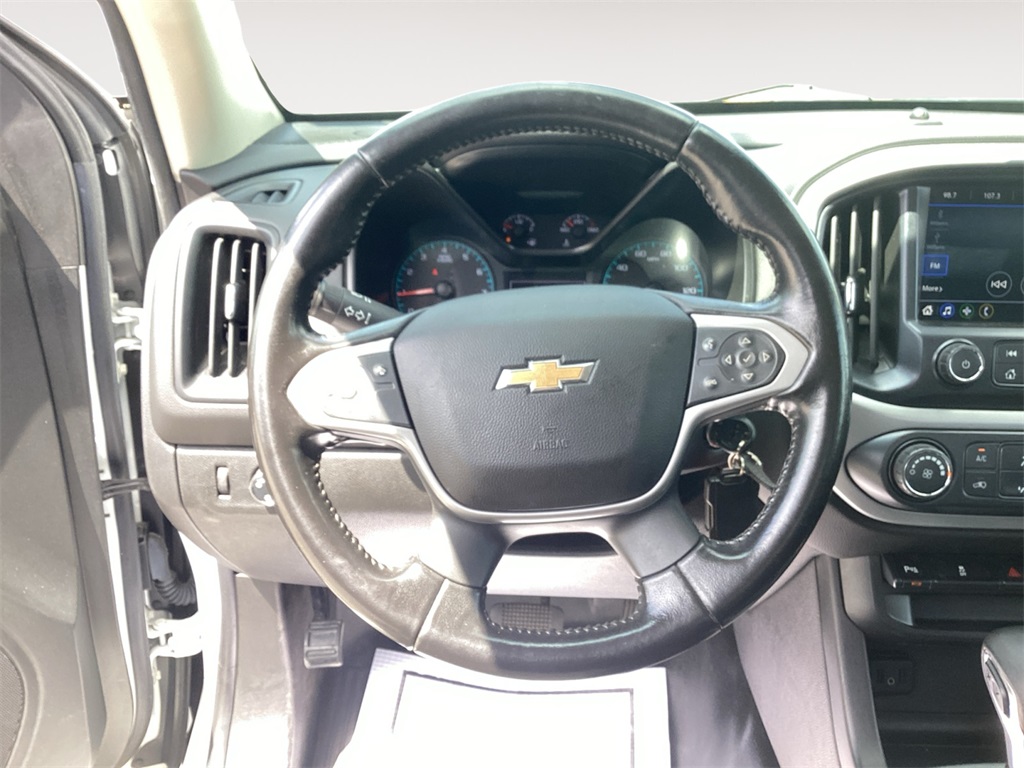 Vehicle image 12 of 23